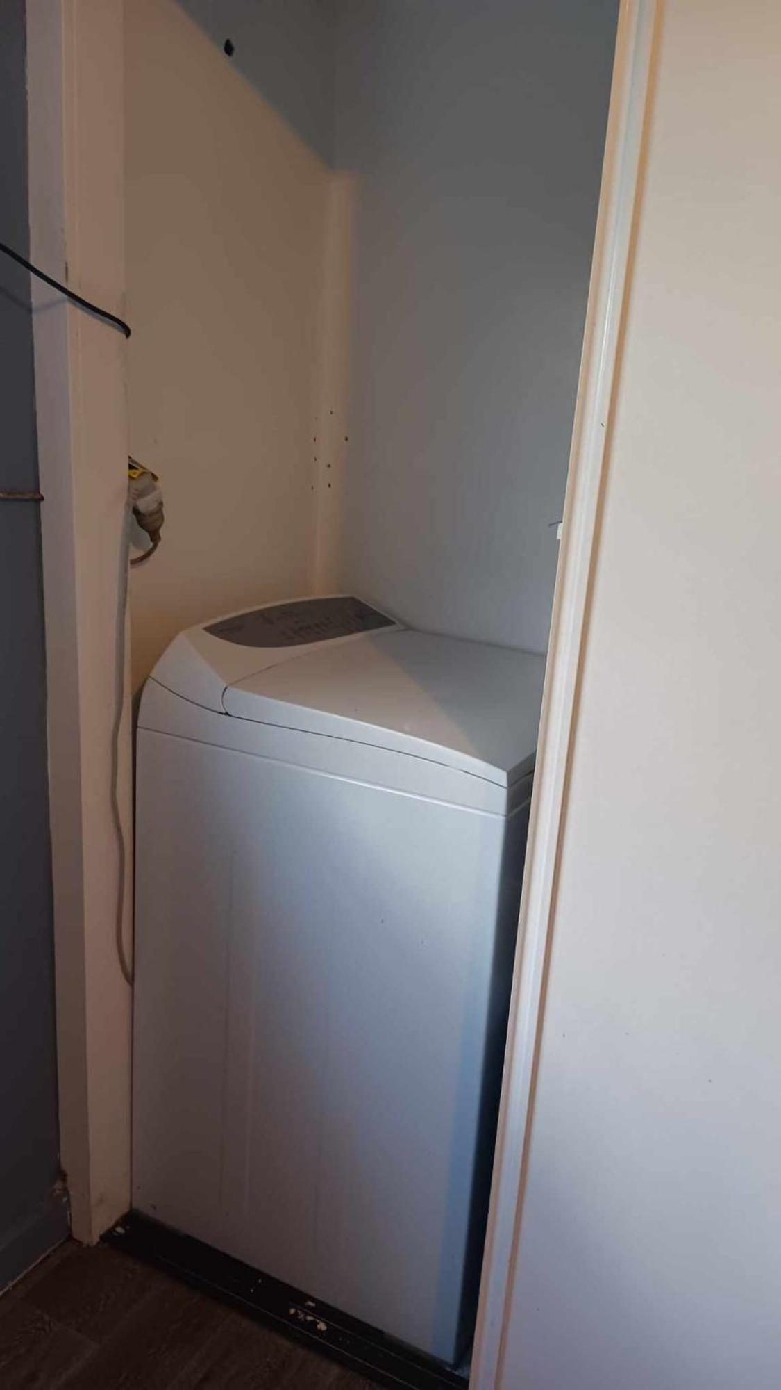Homestay, Handy City Center Крайстчърч Екстериор снимка